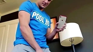 Robust top fingers coupled with breeds stepbro in front brawny bj