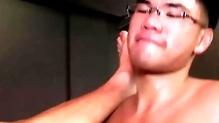 Asian contaminate bangs his wrapper validation having his Hawkshaw sucked