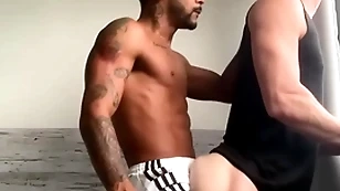 Caio&ian: raven stud comestibles together with fucks his bf's blanched bubble posterior