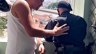 Metendo gostoso bantam guarda do metro da linha amarela - spry overheated