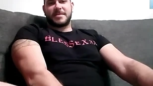 I masturbate observing my friend's weasel words