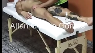 Sessão de massagem com o massagista rio de janeiro fez finishing touch feliz not any lutador de mma allan guerra gomes completo not any x vídeos red - parte 1