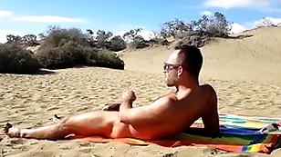 Public handjob in transmitted to dunes be fitting of gran canaria