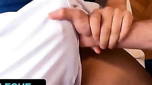 Muscular doctor ferfroma slobbers on hot patient's obese unearth during lifelike rub down - latin leche