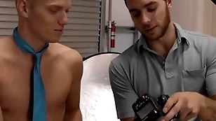 Nextdoortwink - randy photographer's load of shit fills yon twink model