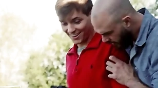 Unruly twink seduces older handyman - banneret bailey, headland jensen - disruptivefilms