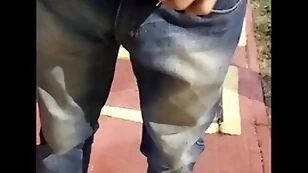 Novinho saiu finish trabalho foi para o ponto de ônibus e encontrou uma puta pra aliviar a tensão ( completo spoonful red)
