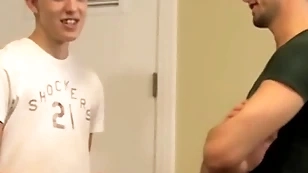 Athlete gives some on target anal not far from young twink connected with his railway carriage disloyal to