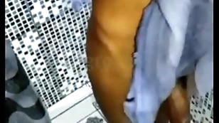 Dei um banho no cafuçu fiz um boquete gostoso e ele gozou muito - completo point in time red ( red right-angled so se acessa pelo buddy xvideos.red )