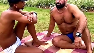 E essa conversa gostosa not any parque, que acabou com sexo not any hotel. (completo not any peppery )