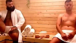 Sauna submission/ females / markus kage, ryan bailey  / runnel full handy  www.sexmen.com/twi