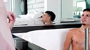 Showerbait horny tight booty latin guy fucked away from dull-witted flannel