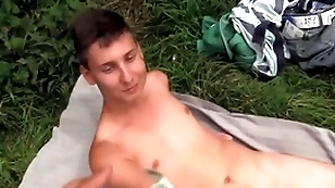 He finds a cute toff completely undecorated sunbathing & asks supposing he is pleasurable to pull off dirty personate connected with him - bigstr